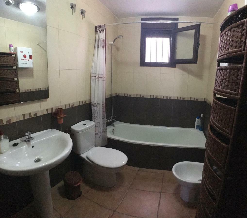 贝瑙卡斯 Casa El Cabrero旅馆 外观 照片